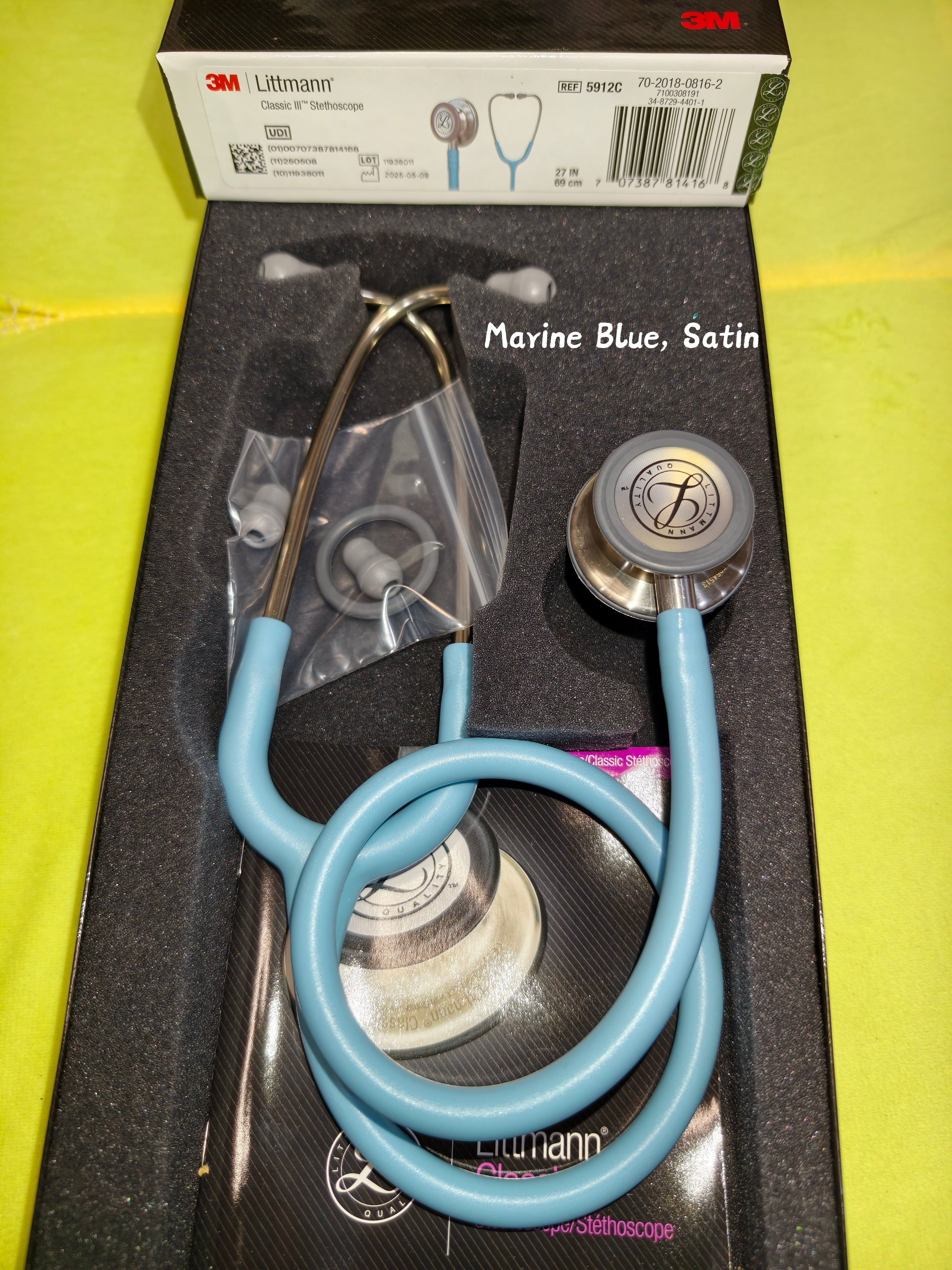3M Littmann Stethoscope Classic III (100 percent authentic)