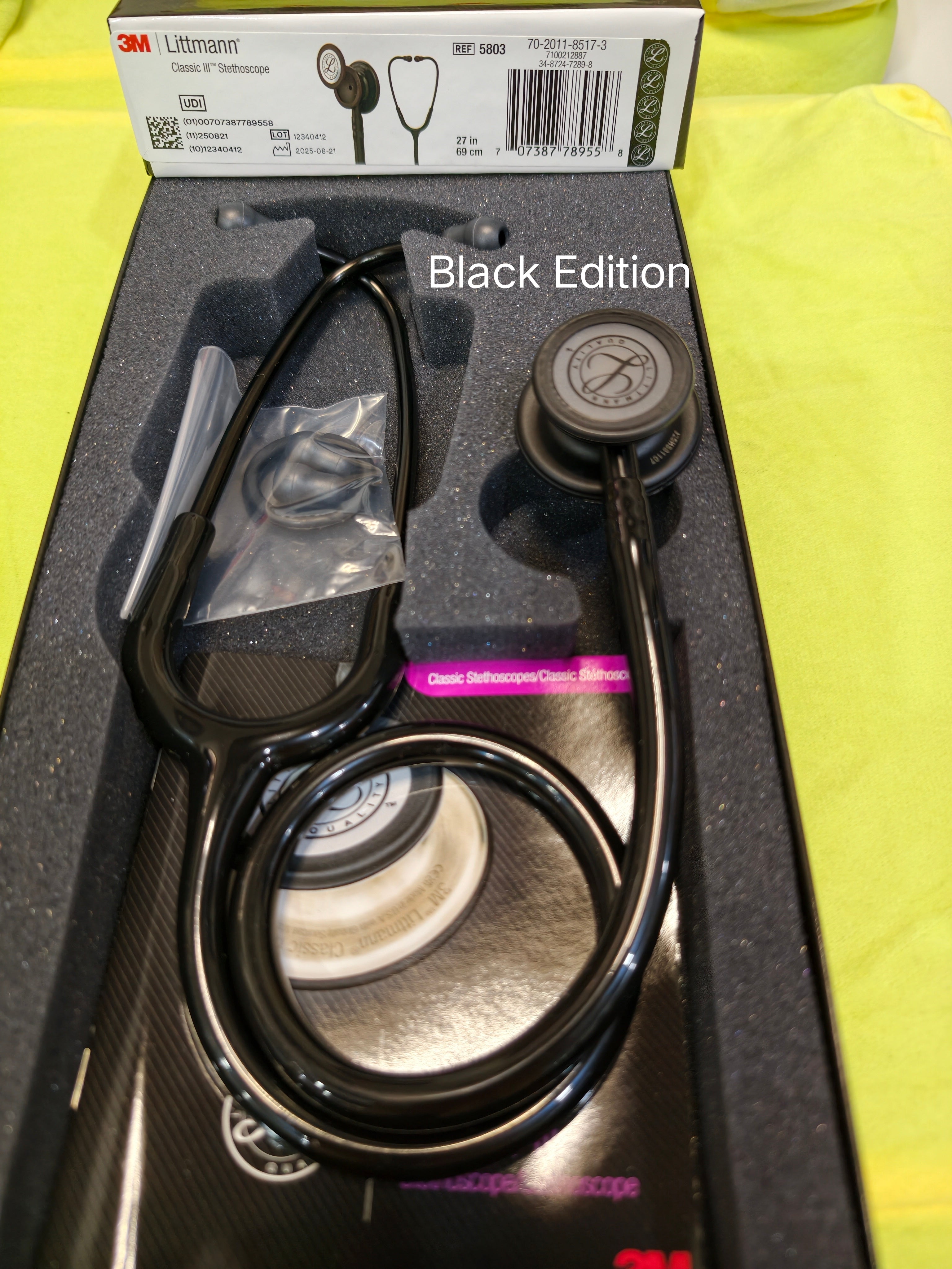3M Littmann Stethoscope Classic III (100 percent authentic)